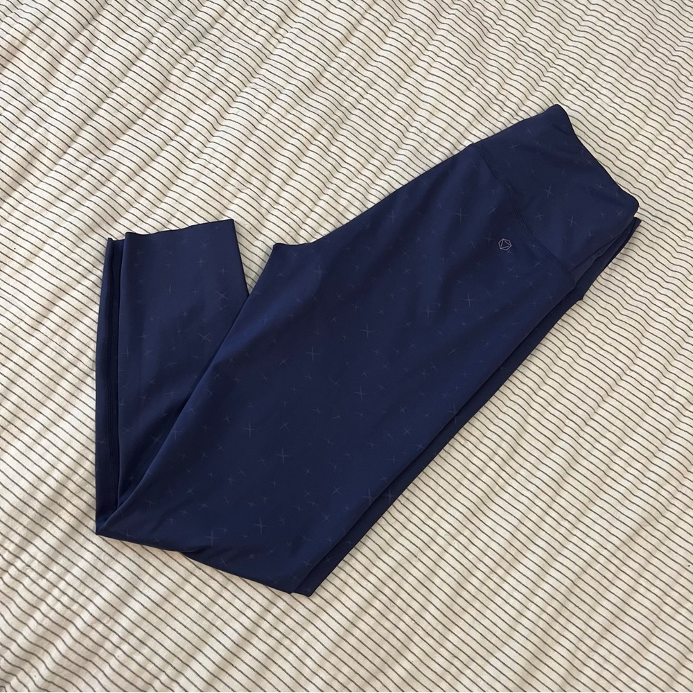 AR 33 Navy Laser Cut High Rise Leggings medium